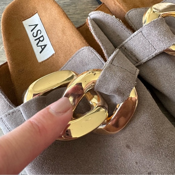 ASOS ASRA Fiscal clogs in mauve suede with chain detail - Size: 38 - Picture 9 of 12